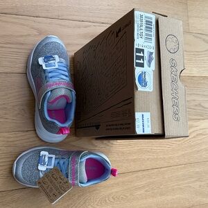 Skechers Kids' Gray and Pink Athletic Sneakers size US11